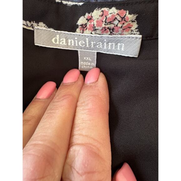 DANIEL RAINN Koda Blouse Size XXL Split Neck Black Floral 3/4 Sleeve Stichfix - Picture 5 of 10